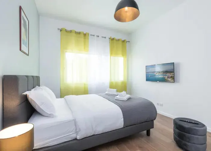 아파트 Extra Spacious 5 Min Walk To Sea & Tram 니스
