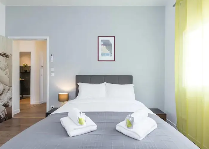 아파트 Extra Spacious 5 Min Walk To Sea & Tram