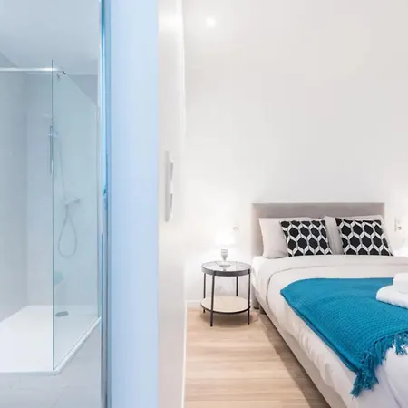 Extra Spacious 5 Min Walk To Sea & Tram Lejlighed *