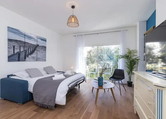 Extra Spacious 5 Min Walk To Sea & Tram Nice